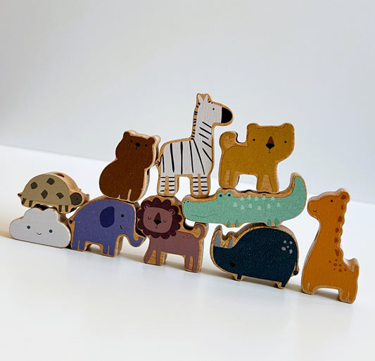 Set de regalo con juguetes Montessori 3-5 años | ArcoÃris de Madera, Animales de Equilibrio y Matrioshkas de Silicona