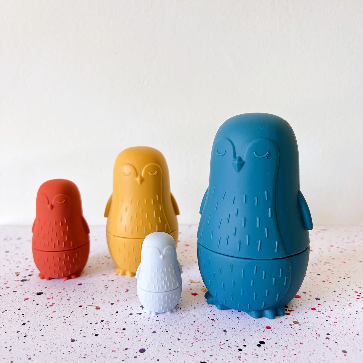 Set de Pingüinos Apilables – Matrioshka