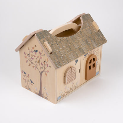 Casa de Muñecas con Ardillas