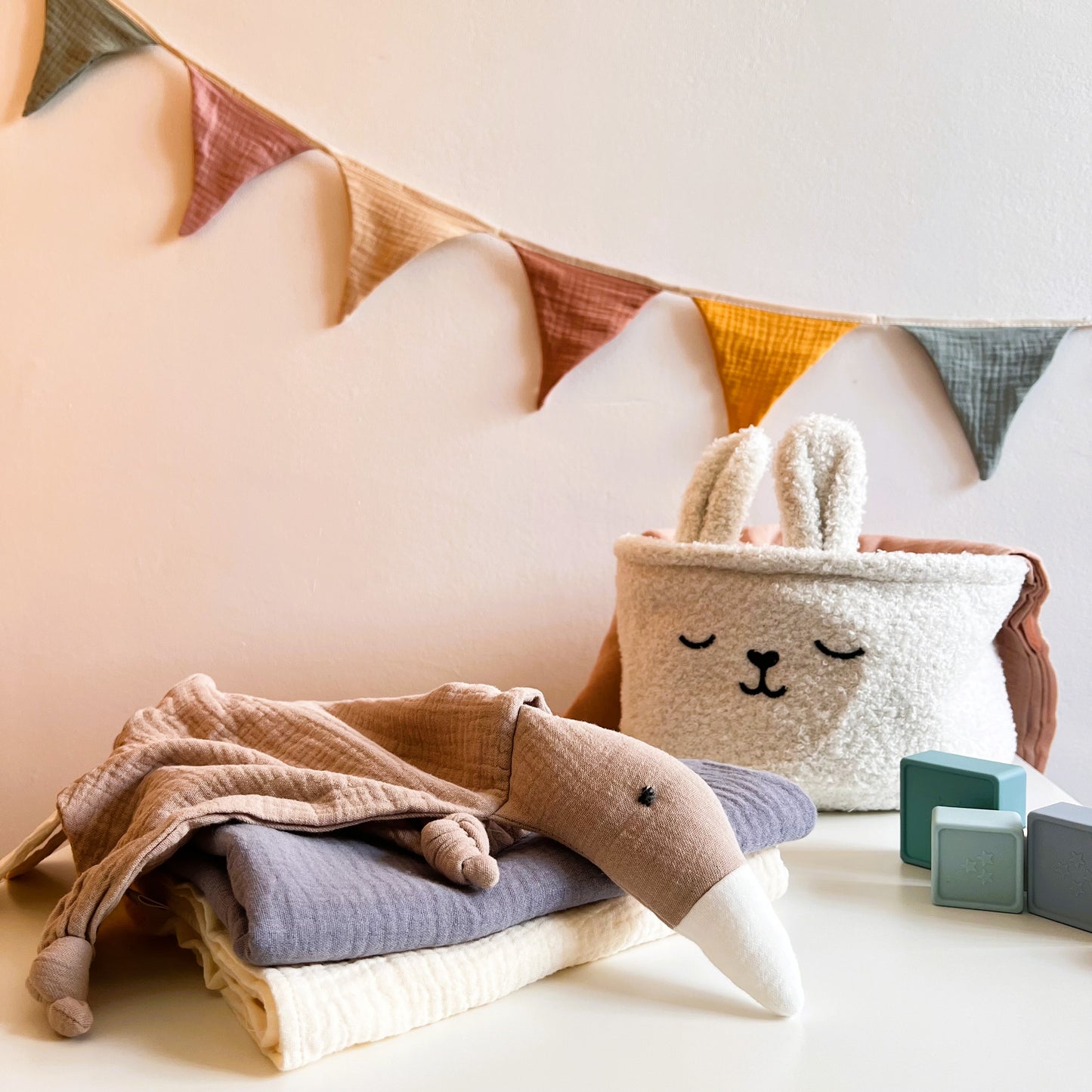 Guirnalda de Banderines de Tela – TONOS PASTEL