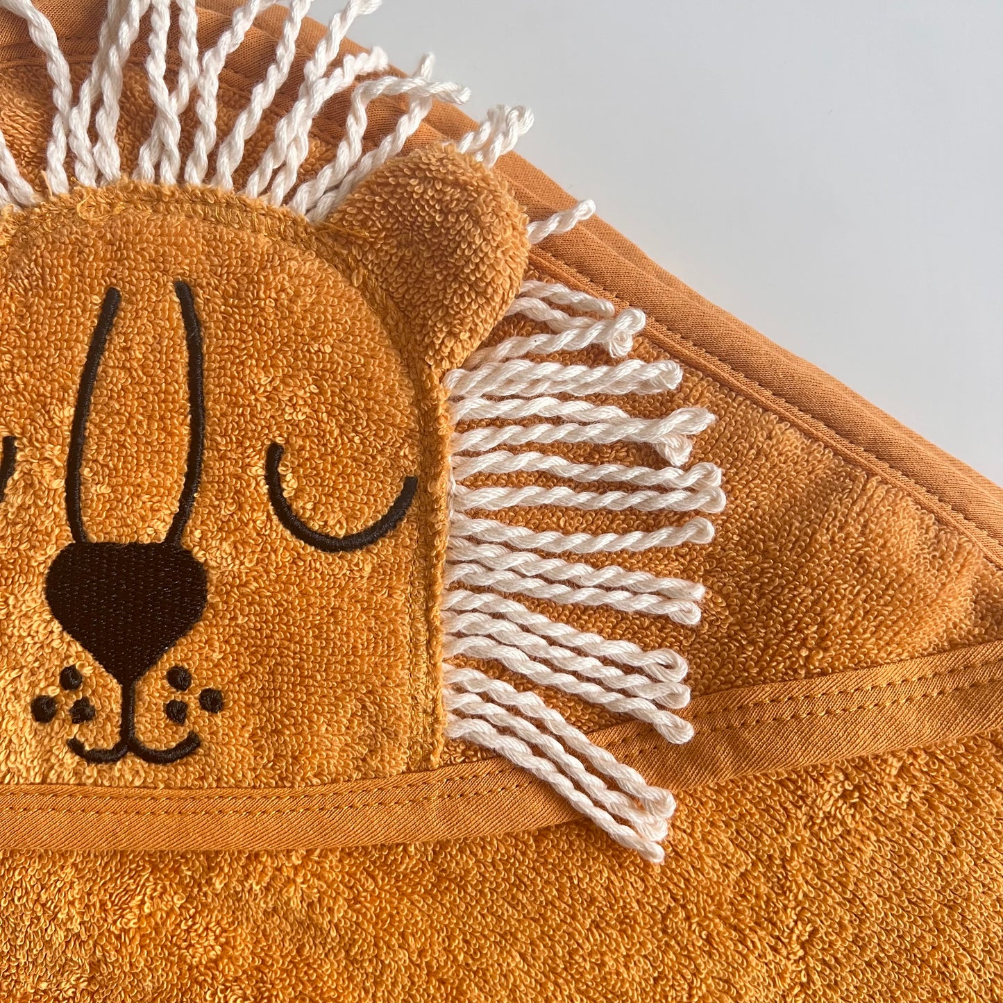 Toalla con Capucha 100% Algodón – LEON